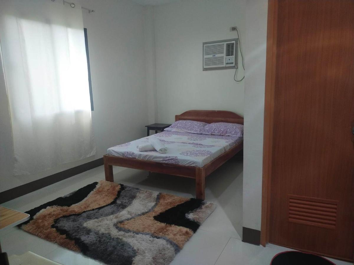 Junie Pension House Moalboal Exterior foto